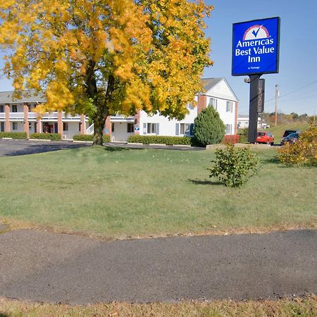 Americas Best Value Inn Biddeford Exterior photo
