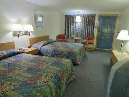 Americas Best Value Inn Biddeford Exterior photo